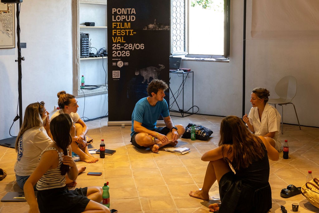 PLFF_Masterclass_Antoneta Alamat Kusijanović i fellowsi_Veronica Arevalo.JPG